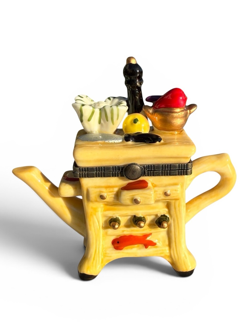 Vintage Whimsical Stove Teapot Trinket Box Porcelain Hinged Jewelry Keepsake 4”